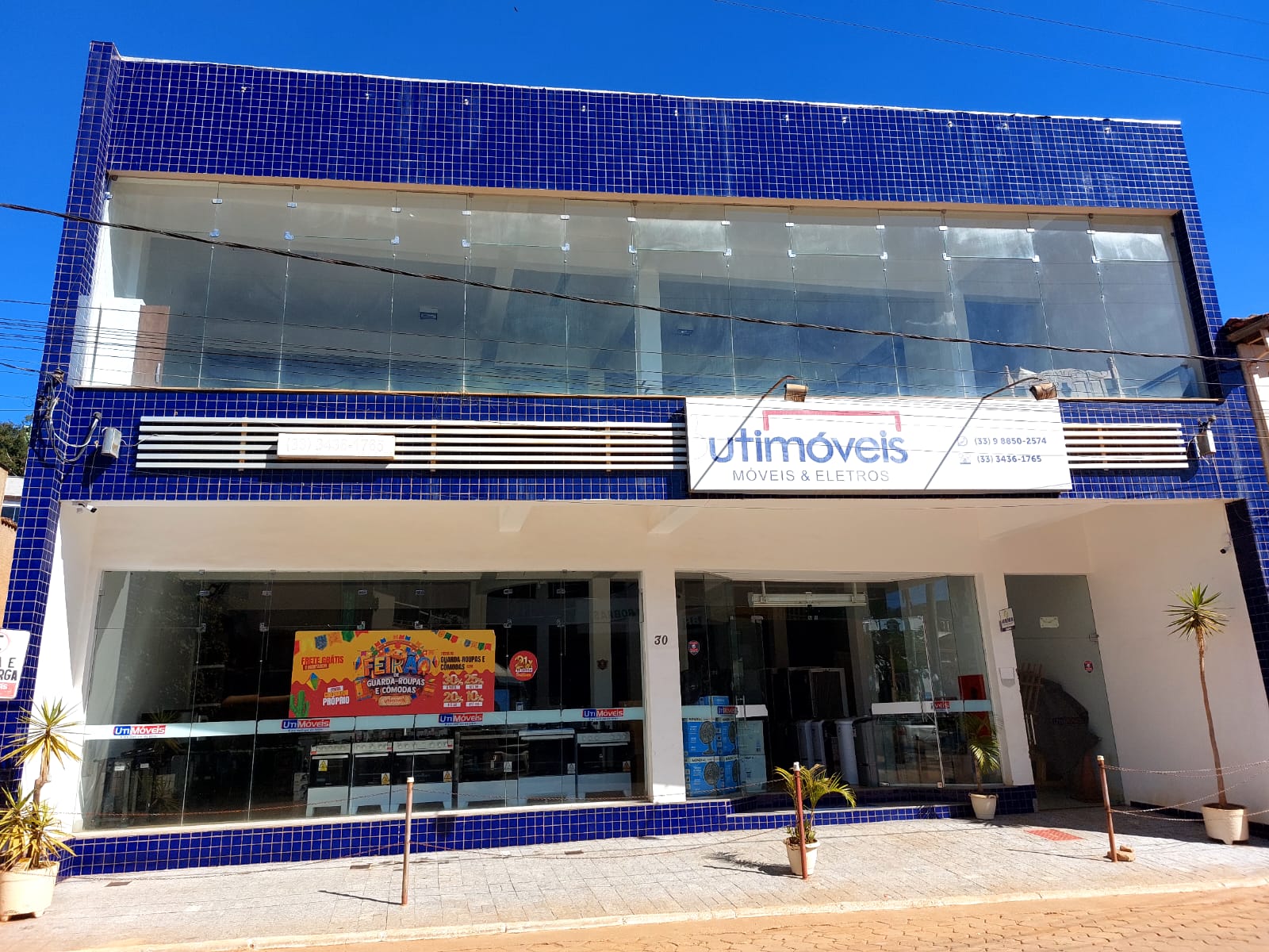 Fachada da loja Utimóveis de Rio Vermelho